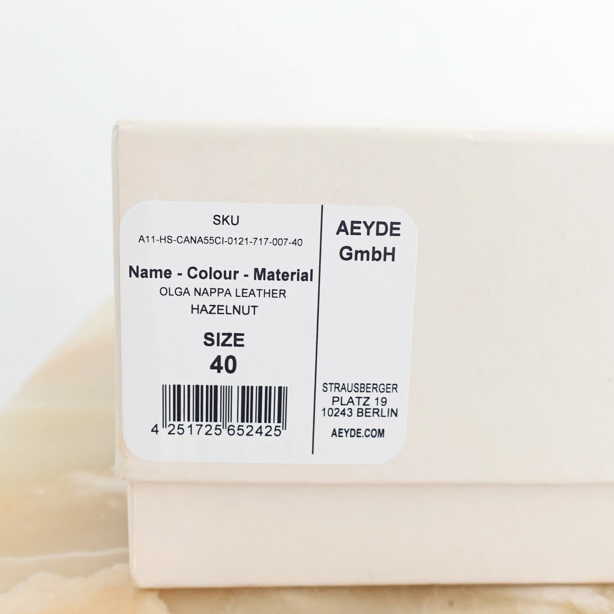 Aeyde Olga Kitten Heel Mules RRP £320 | Preloved and Authentic-Please note- all items in outlet are final sale and not eligible for refund - Image 12