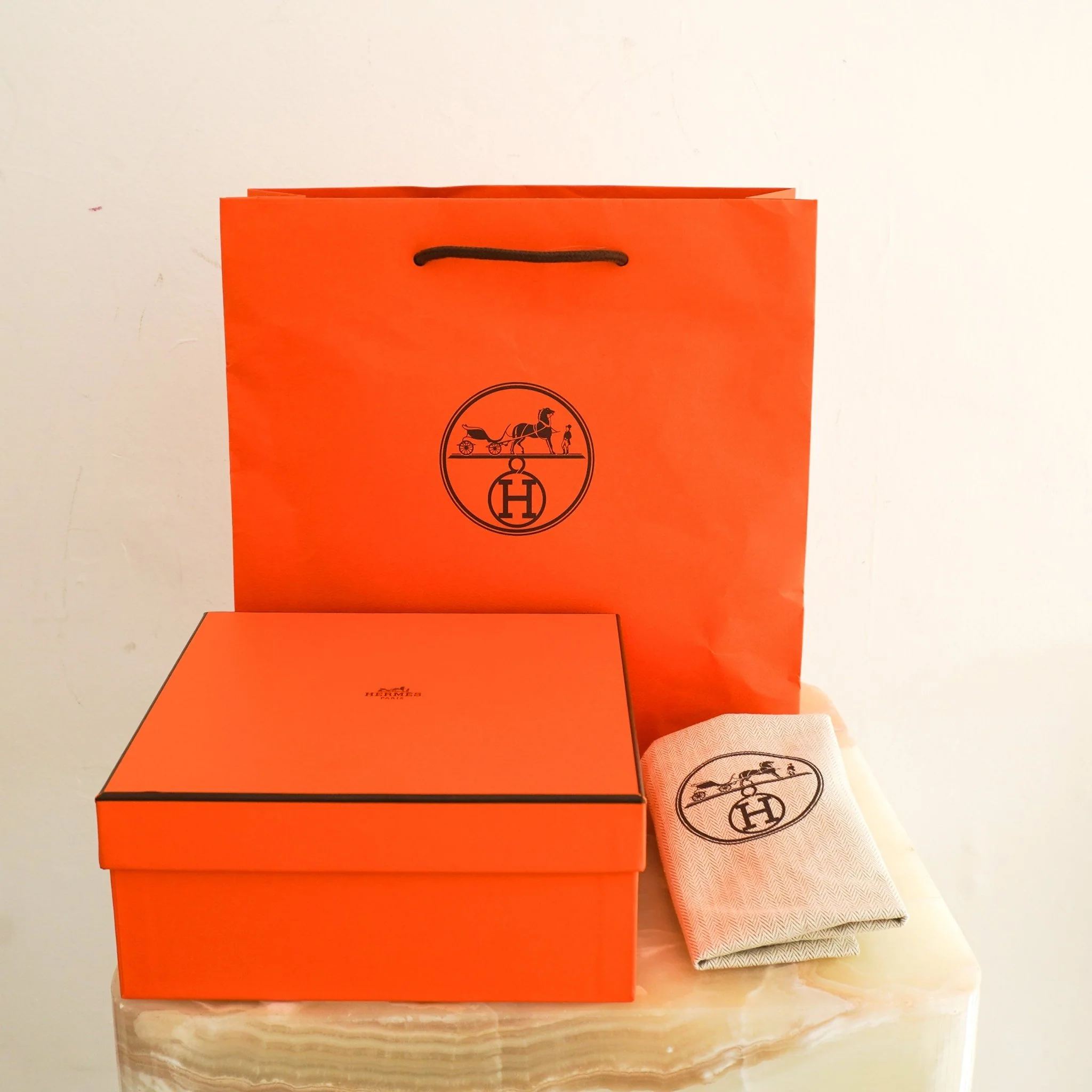 Hermès In-The-Loop Belt Bag | Authentic Preloved - Image 15