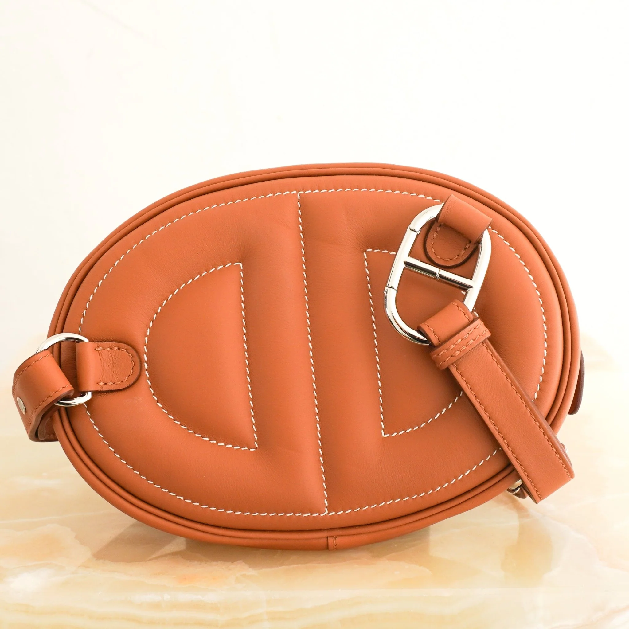 Hermès In-The-Loop Belt Bag | Authentic Preloved - Image 4
