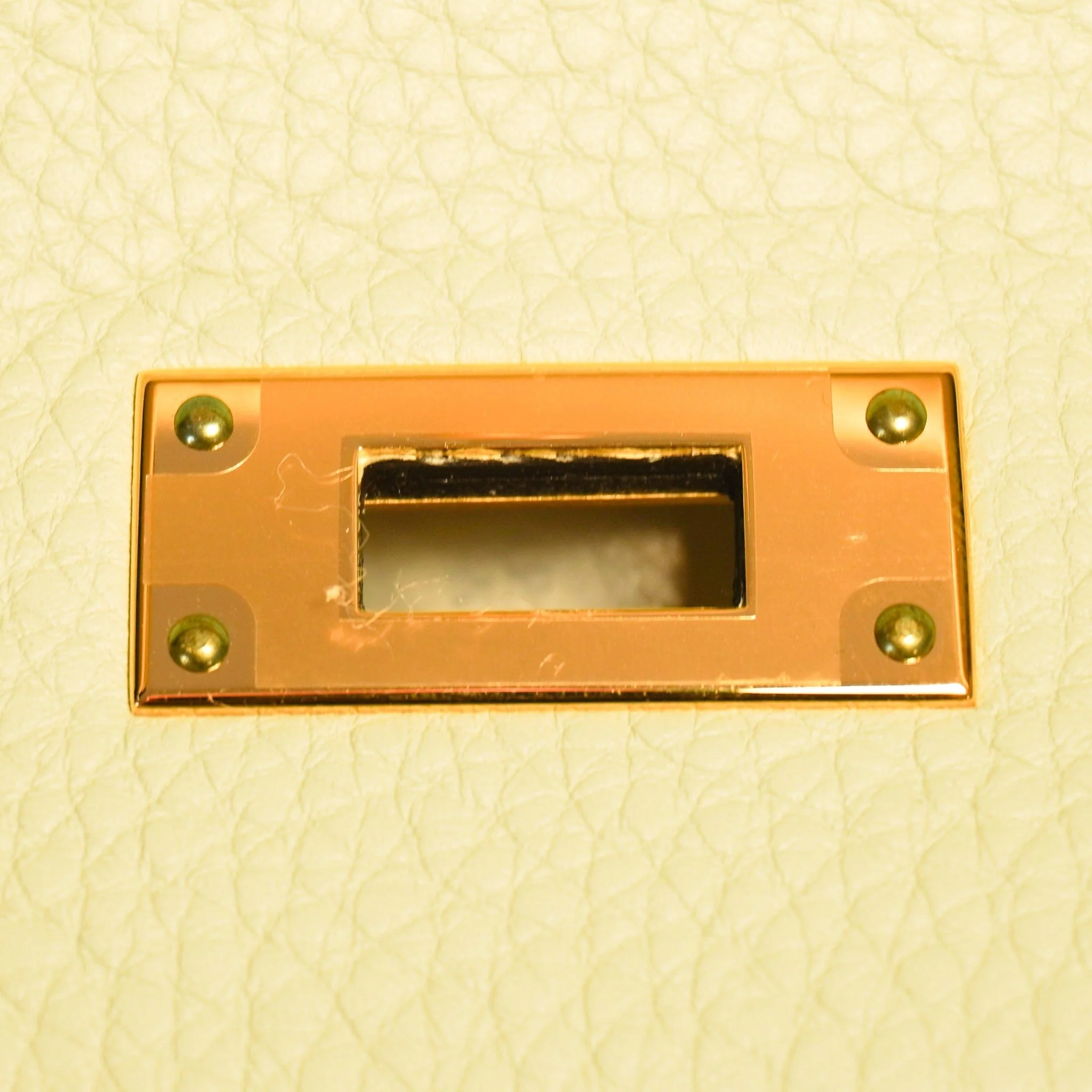 NEW Hermès Kelly 28 Gris Neve Togo Retourne Gold Hardware | Authentic Preloved - Image 15