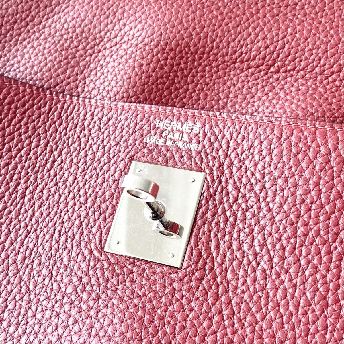 Hermès Kelly 40cm – Rouge Clémence Leather with Palladium Hardware | Authentic Preloved - Image 20