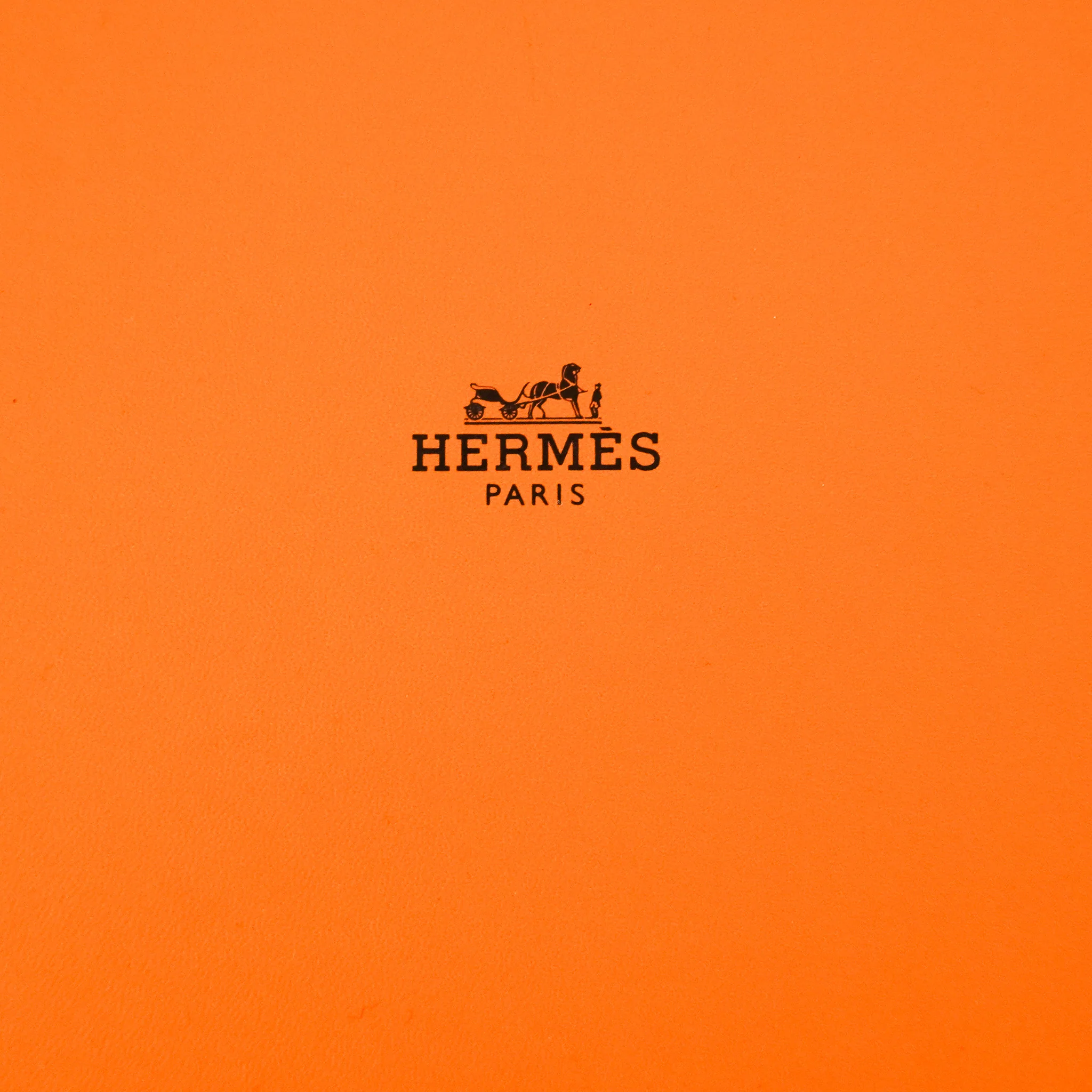 Hermès Lindy 26 in Biscuit RRP £7260 | Authentic Preloved - Image 13