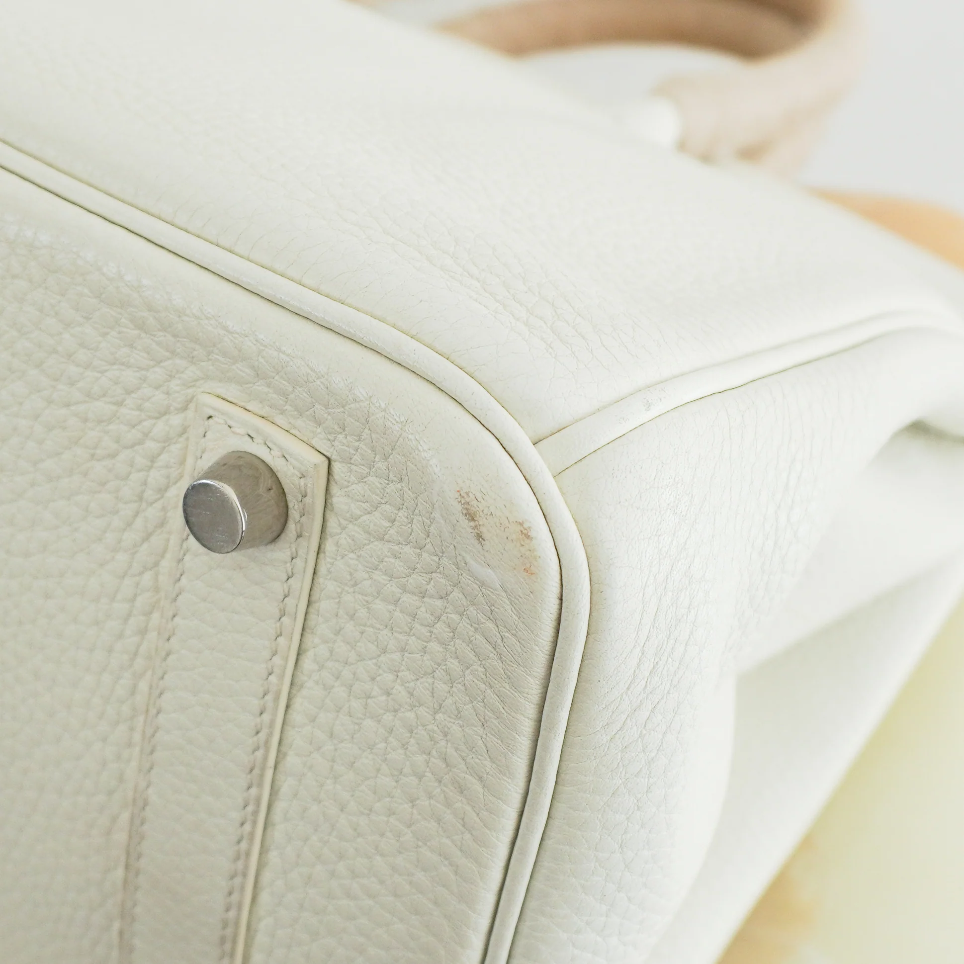 Hermès White Birkin 35 Togo Leather Palladium Hardware | Authentic Preloved - Image 15