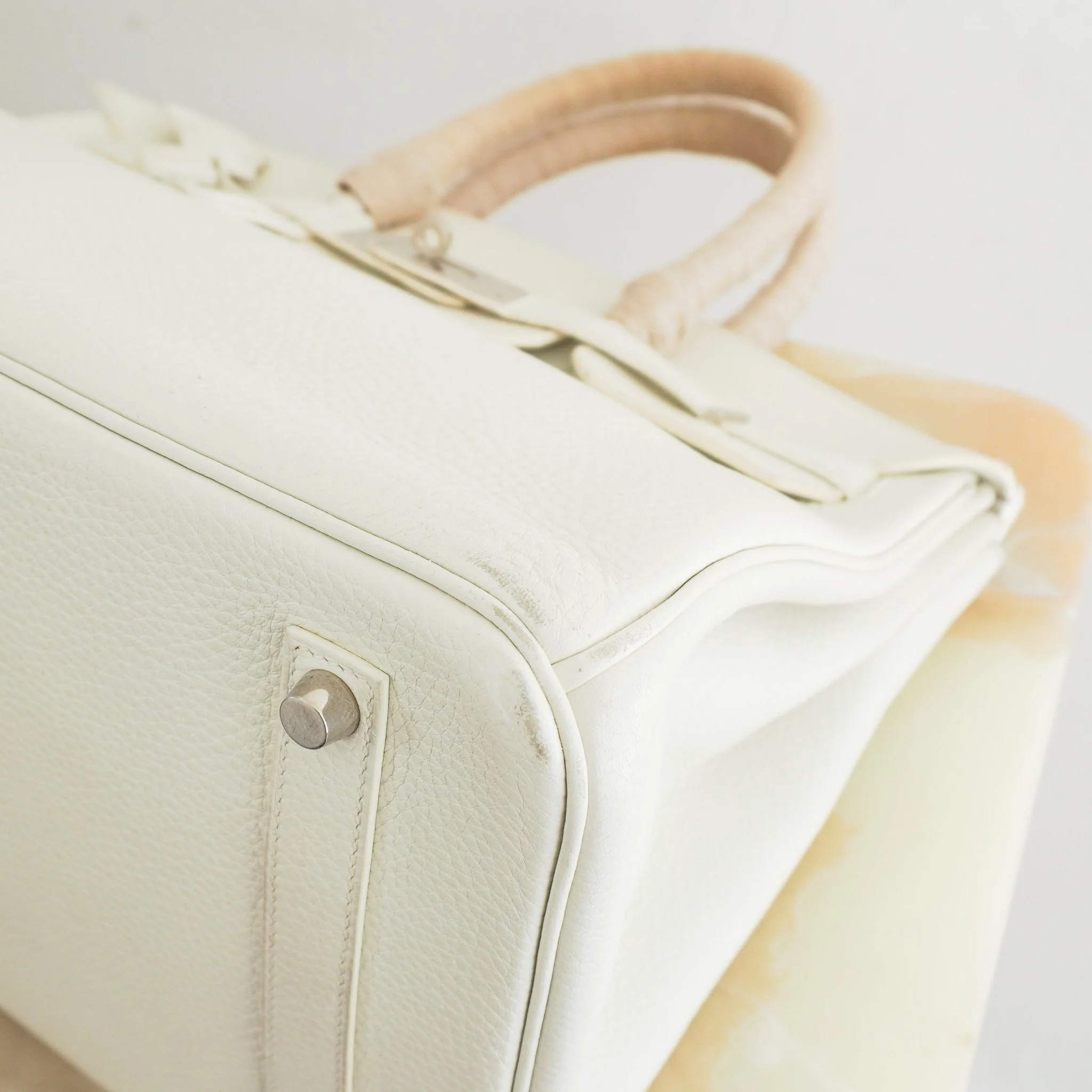 Hermès White Birkin 35 Togo Leather Palladium Hardware | Authentic Preloved - Image 16