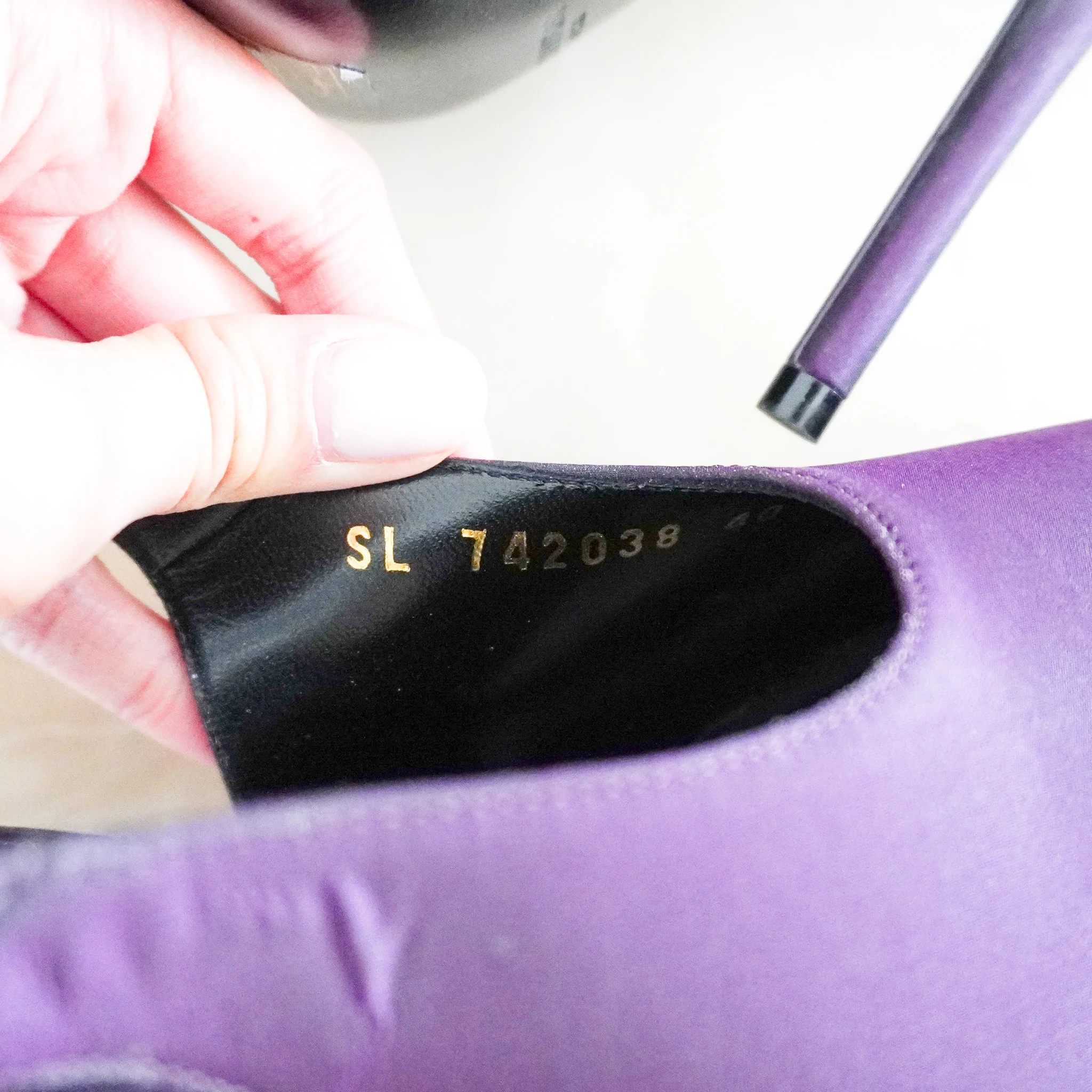 Saint Laurent Yasmeen Satin Slingback Pumps in Purple RRP £925 | Authentic Preloved - Image 5