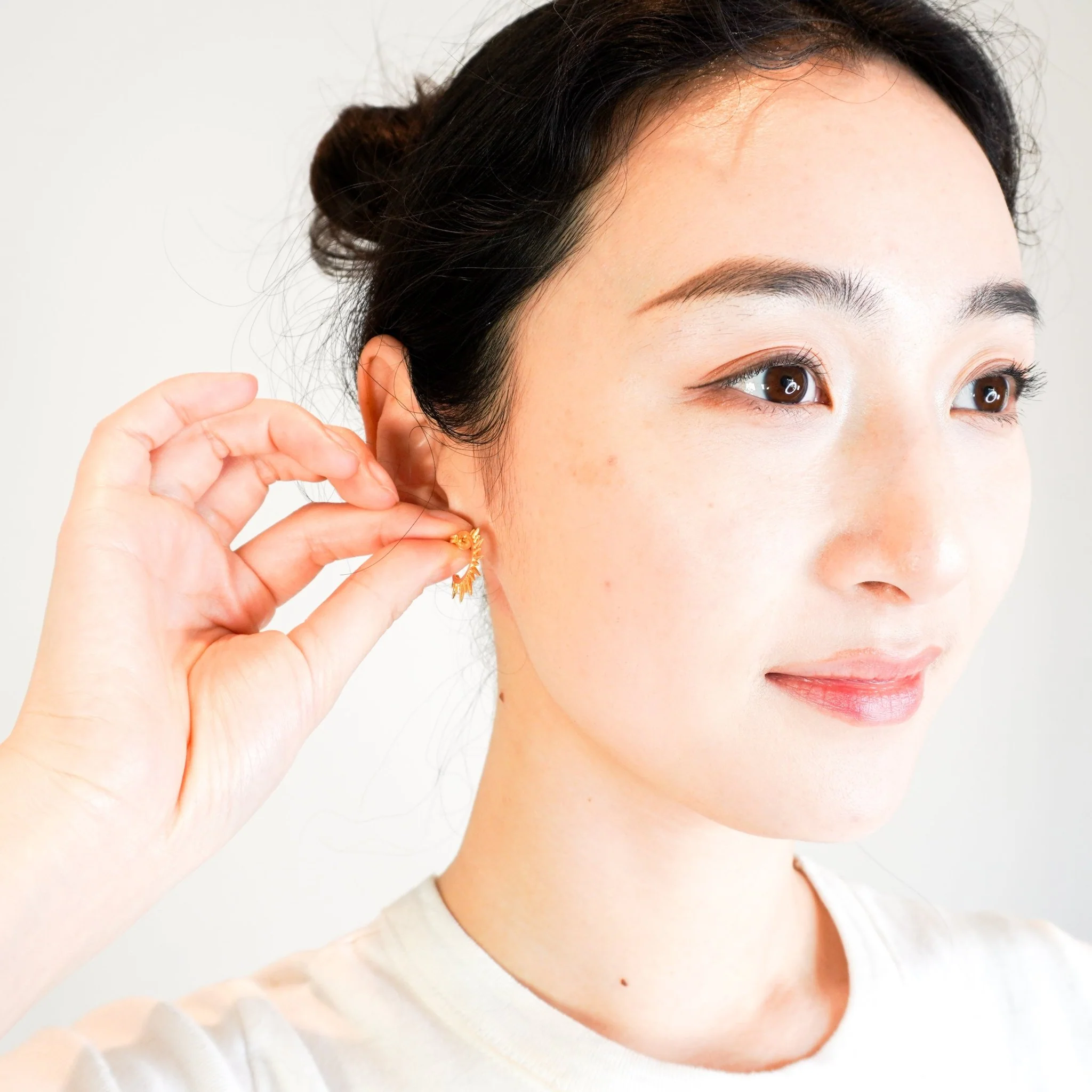 Sophie Lis Gold Hoop Earrings RRP £350 | Authentic Preloved - FINAL SALE - Image 4