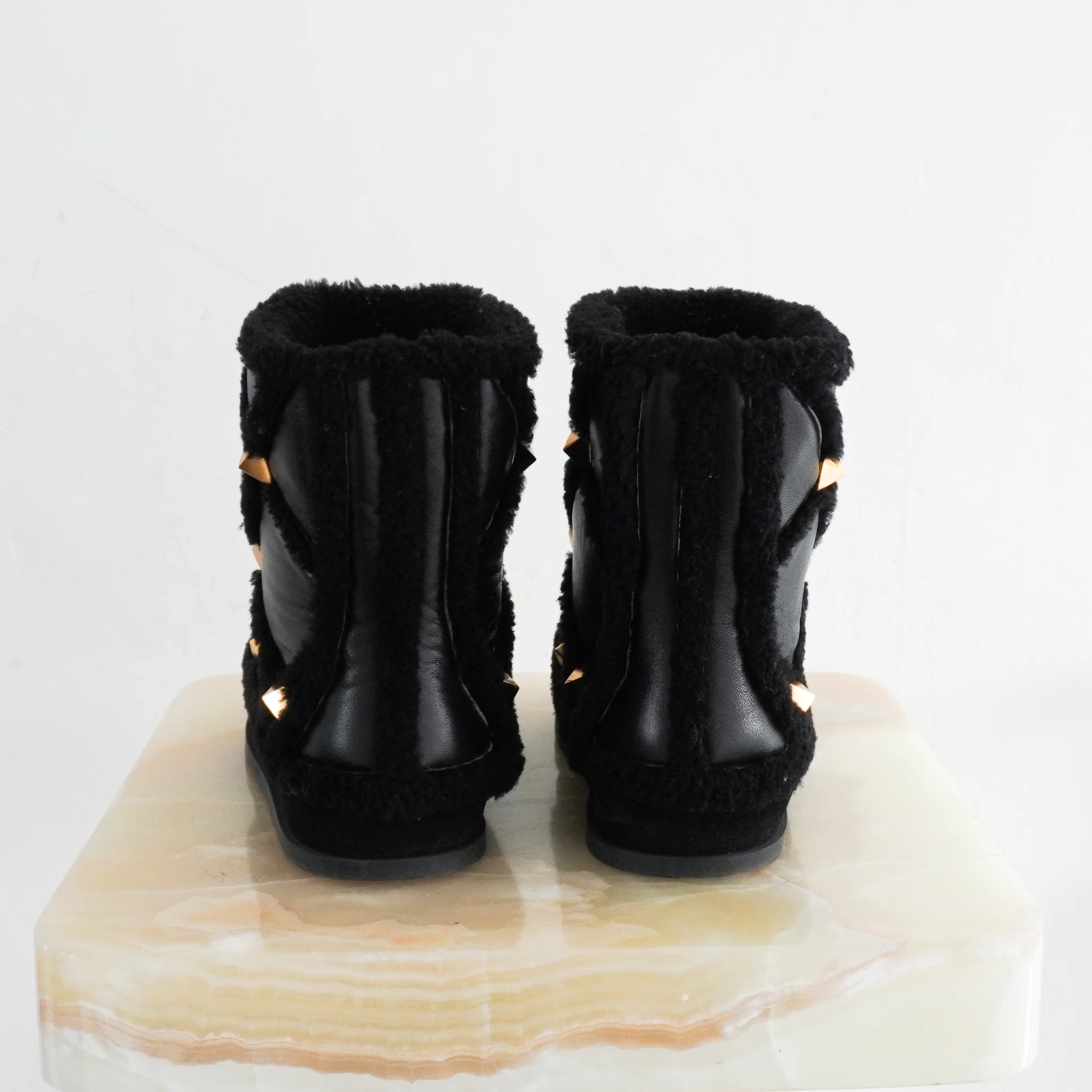 Valentino Roman Stud Snow Boots RRP £870 | Authentic Preloved - Image 3