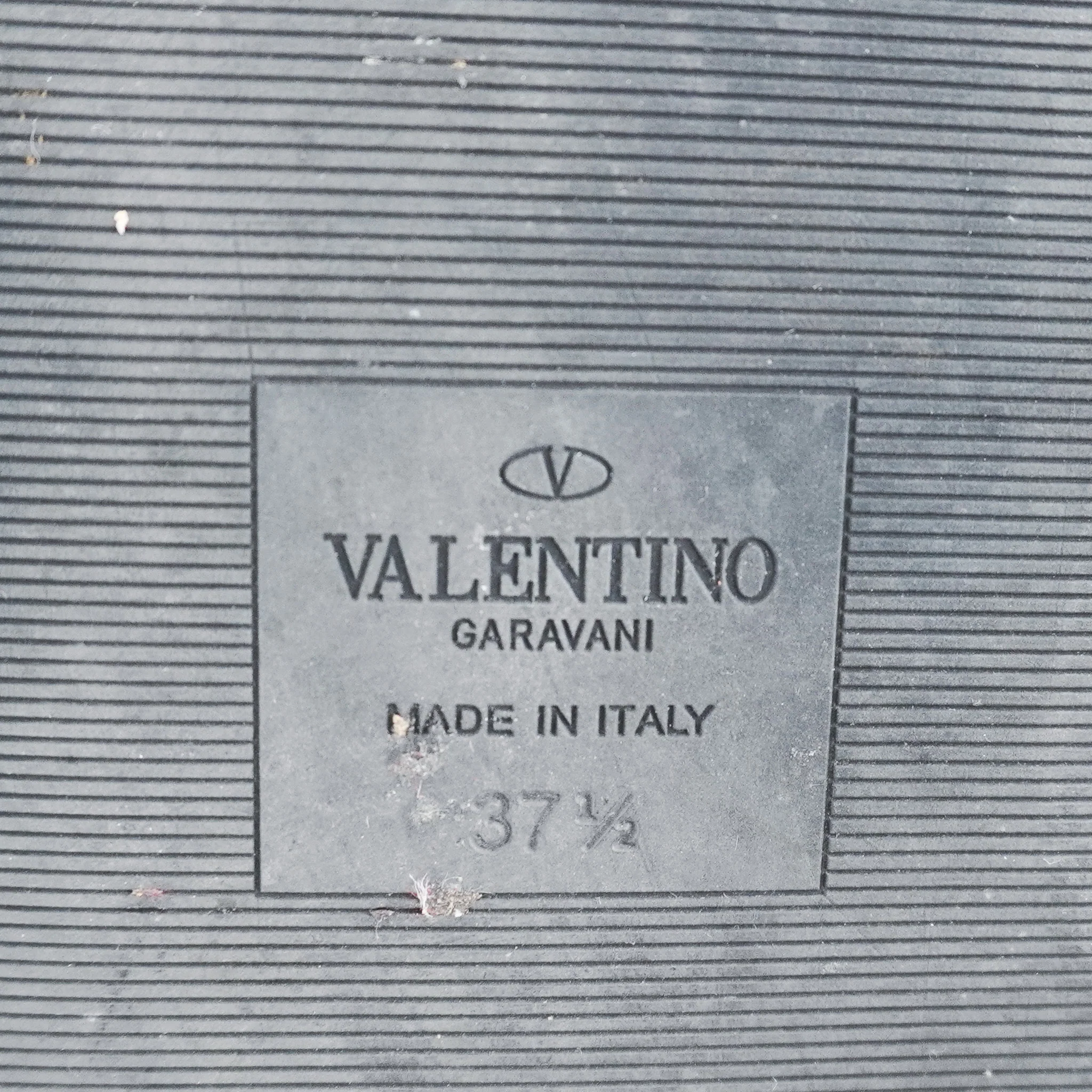 Valentino Roman Stud Snow Boots RRP £870 | Authentic Preloved - Image 7